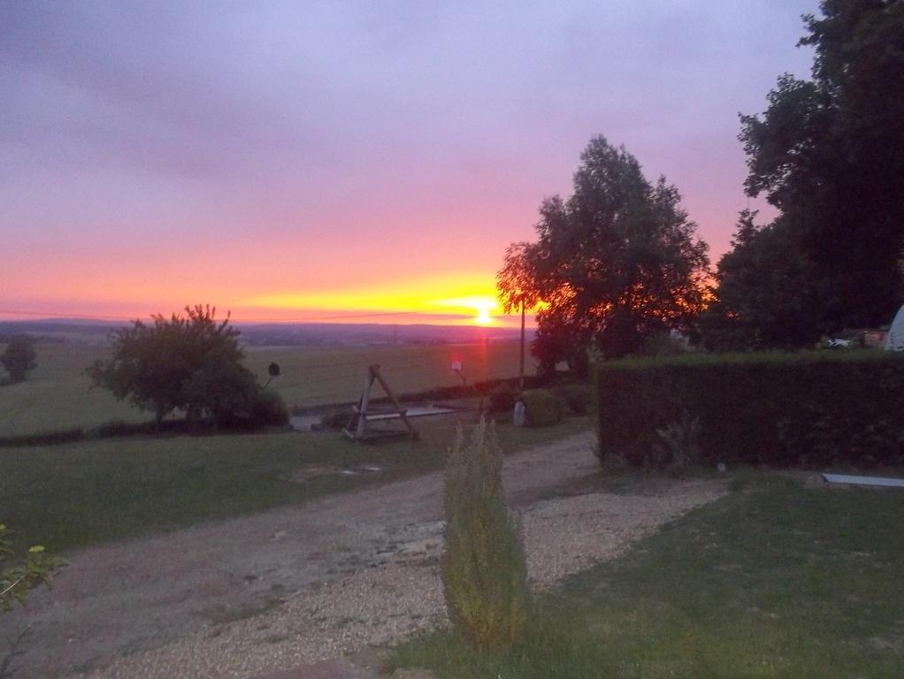 Camping Le Bois Jahan Brunelles Экстерьер фото