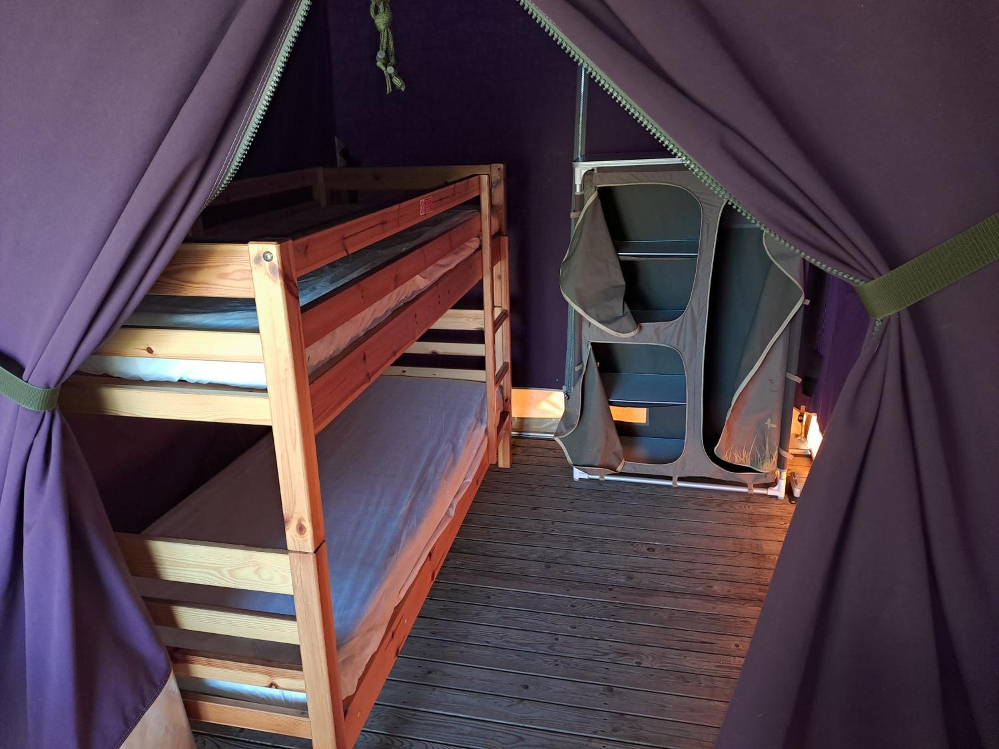 Camping Le Bois Jahan Brunelles Экстерьер фото